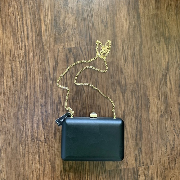 Express stud clasp clutch size - Picture 11 of 16